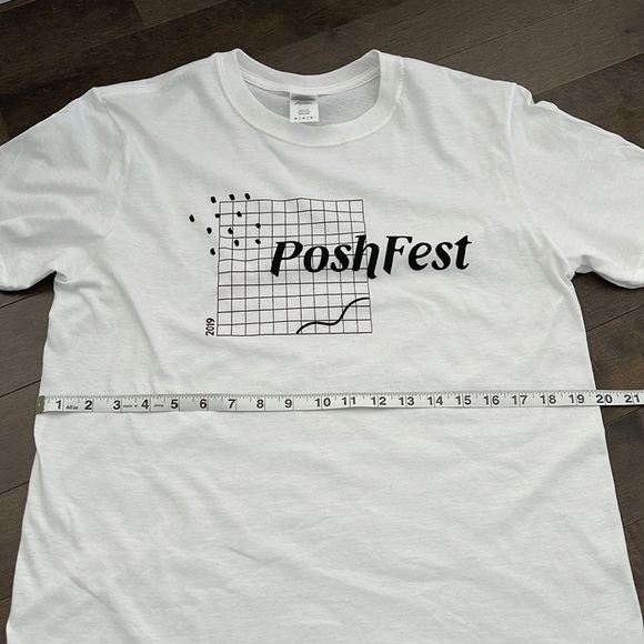 POSHMARK Poshfest 2019 White Cotton Tshirt Tee Short Sleeve - Picture 6 of 8